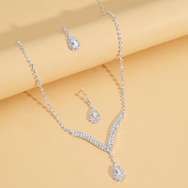 "Elegant Rhinestone Water Drop Necklace & Earring Set – Synthetic Zirconia - Image 5