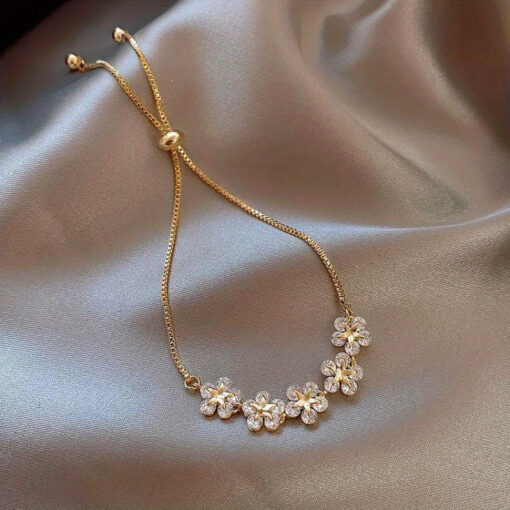 Elegant Adjustable Flower Charm Bracelet - Durable Alloy Beaded Chain, Perfect Fashion Accessory for Casual Wear & Parties - Image 3