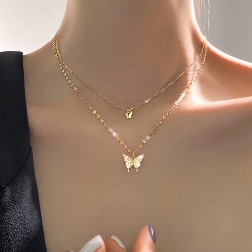 Elegant Double-Layer Butterfly Pendant Necklace with Rhinestones – Vintage Minimalist Design for Casual & Party Wear - Image 3