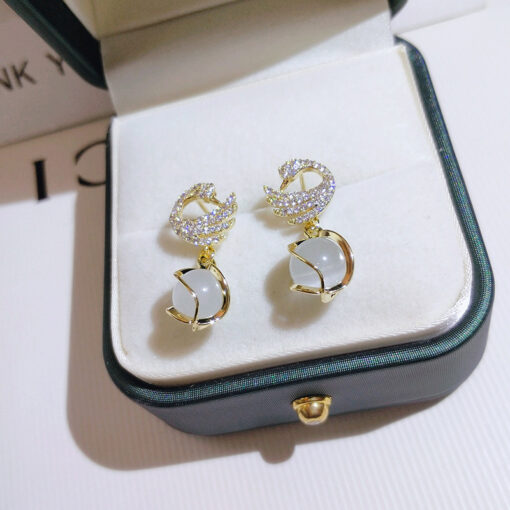 Elegant Swan Pendant Earrings - 14k Golden Plated Alloy with Resin Accents, Perfect for Birthday & New Year Gifts - Image 2